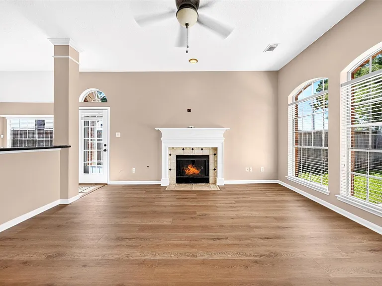 17414 Erin Way Ct — Photo 18