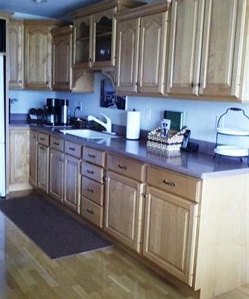 2nd image of 620 E Country Ln