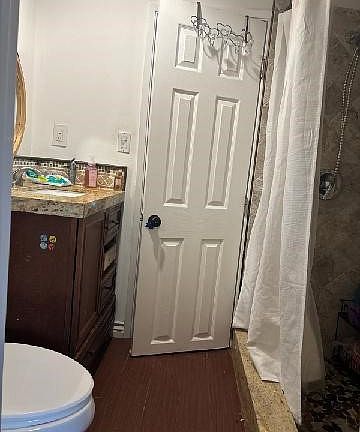 5th image of 12966 Crowley St