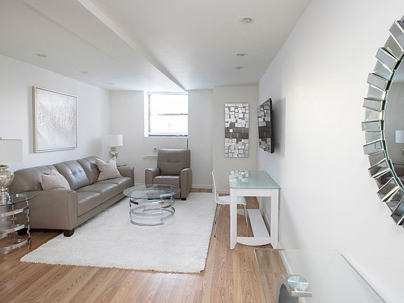 2nd image of 150 W 51st St APT 1907