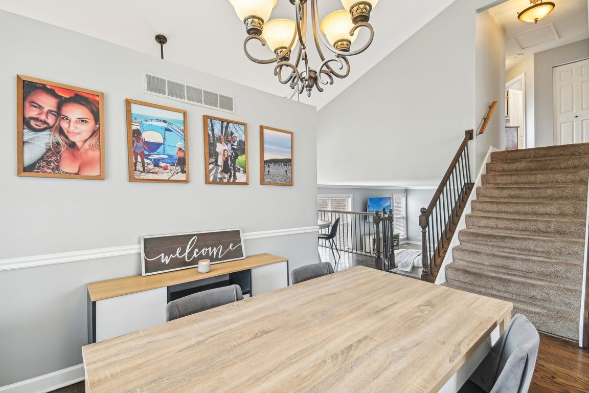 5516 Alexandria Dr-008.jpg