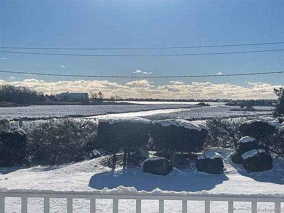 2nd image of 14 S Country Road