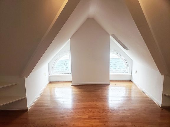 3rd image of 2200 Gilbert Ave #2206-07