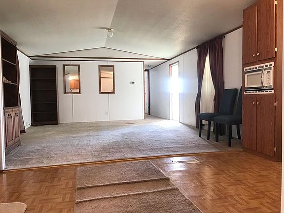 3rd image of 3541 N Francis Ave