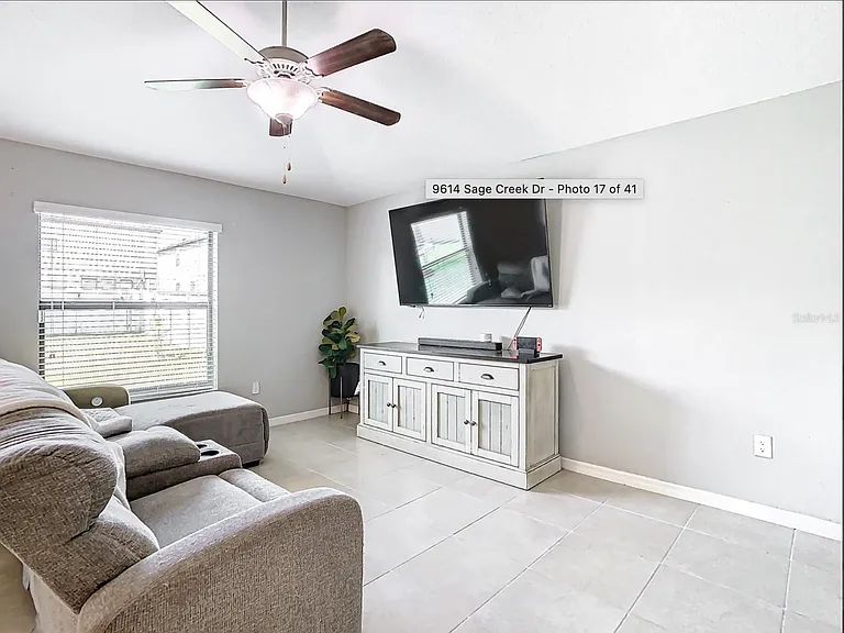9614 Sage Creek Dr — Photo 20