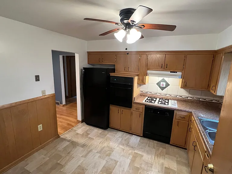 3424 S 60th St #2 — Photo 3