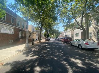 71-19 70th St #2, Ridgewood, NY 11385