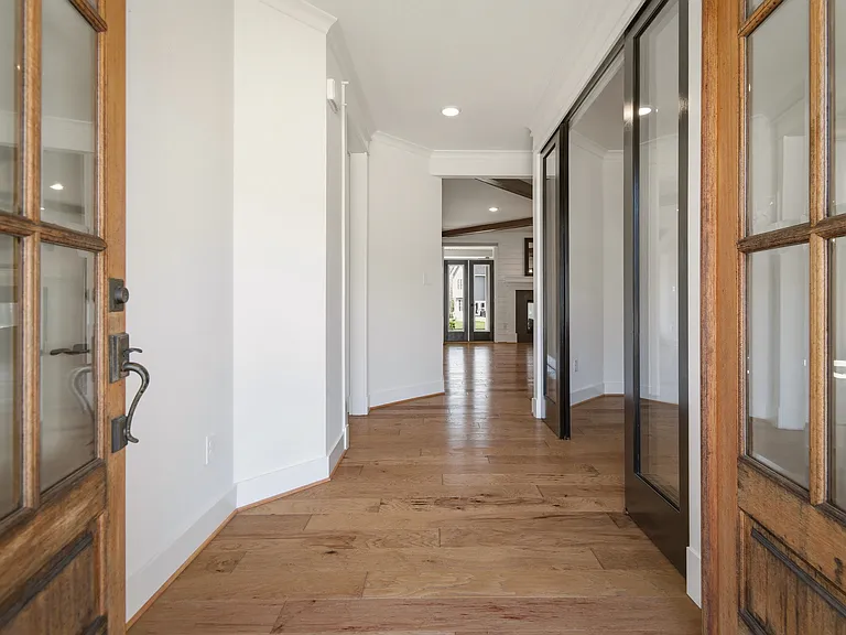 3718 Graythorne Dr — Photo 5