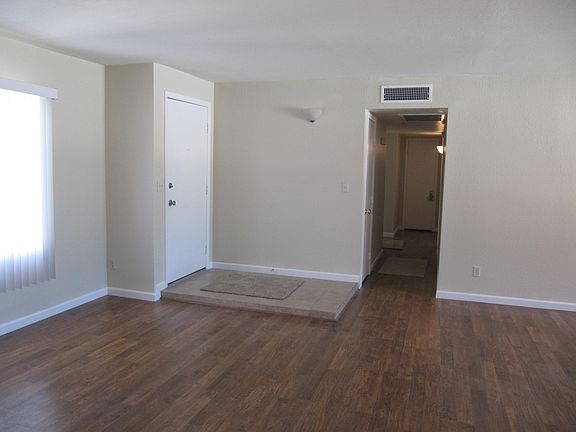 5th image of 4738 W Mercer Ln