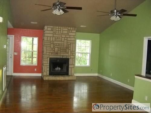 3rd image of 3626 Kagley View Dr