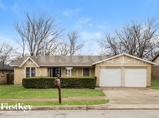 6933 Brandywine St, Watauga, TX 76148