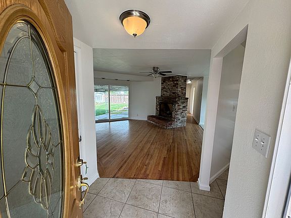 4th image of 609 Tenaya Ave