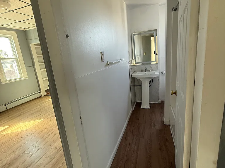 387 Nichols St #387 — Photo 16