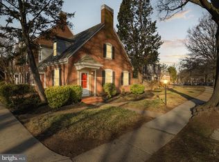 3400 S Stafford St #692, Arlington, VA 22206