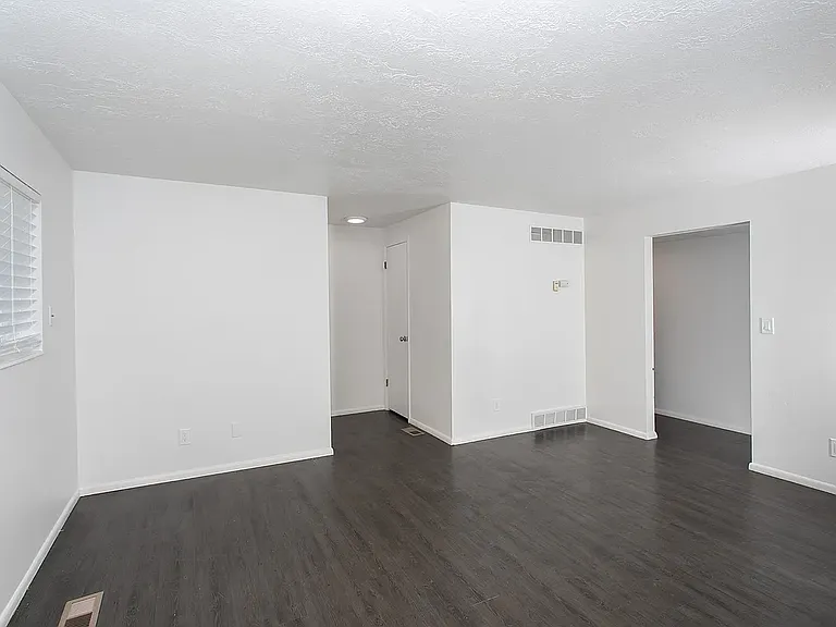 1724 N 1450 W — Photo 5
