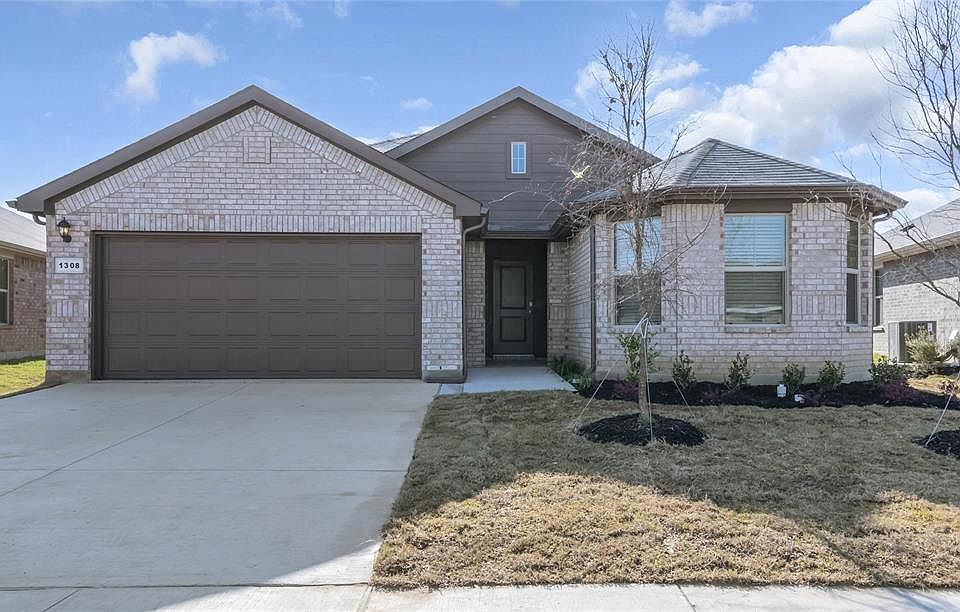 1st image of 1308 Dillard Creek Dr
