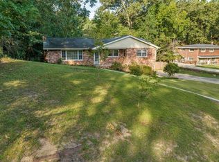 117 Robin Hood Dr, Warner Robins, GA