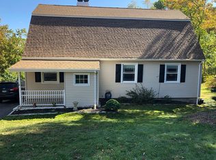 115 Warm Earth Rd, Naugatuck, CT 06770