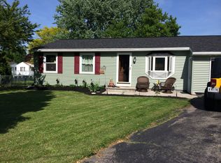 31 Gannett Rd, Farmington, NY 14425