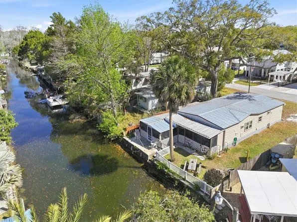 5527 Darlene St, Spring Hill, FL 34607