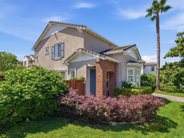 3 Mystic Lane, Novato, CA 94949