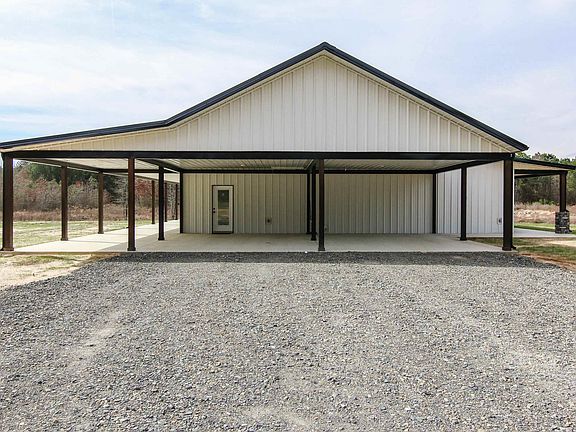 3rd image of 692 County Road 1103