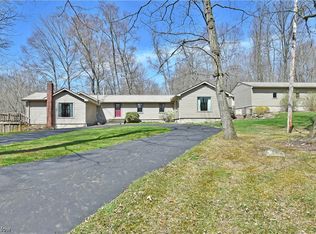 4768 Gault Rd, North Jackson, OH 44451