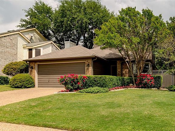 2nd image of 1118 Carrington Ct