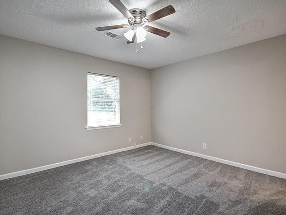 5th image of 925 Westland Dr