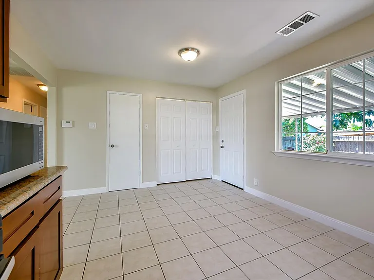 1411 Santa Fe Dr — Photo 10