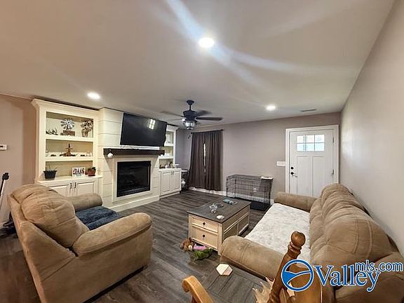 2nd image of 145 Rabbit Run Rd