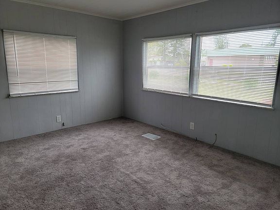 3rd image of 2424 50th Ave N Lot 2