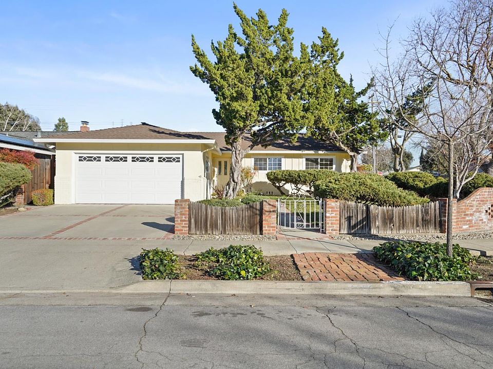 1st image of 6298 Lillian Way