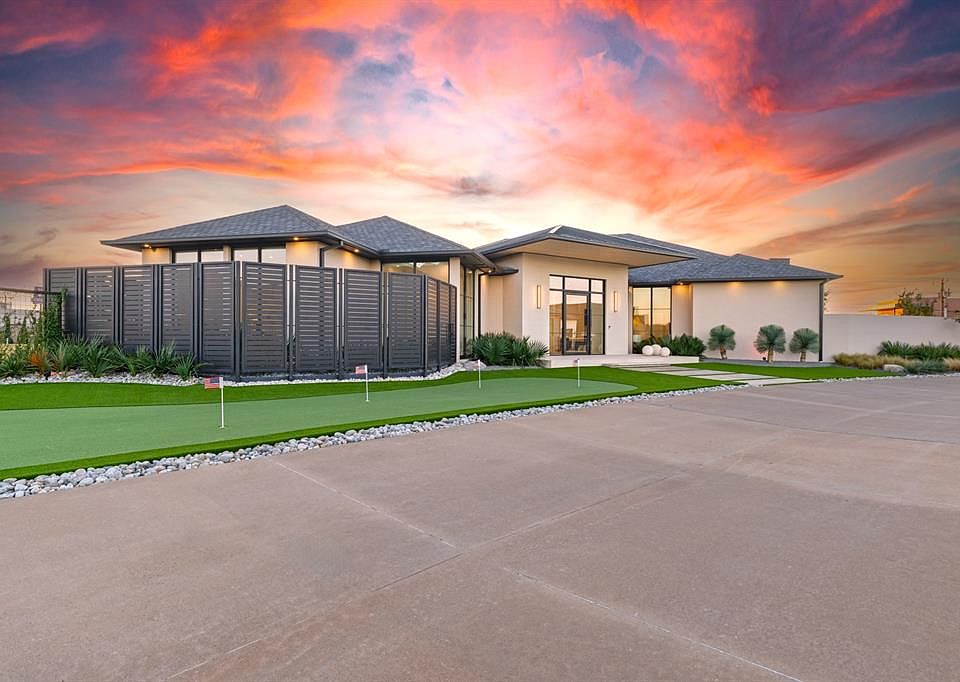 1st image of 5820 Promenade Sq