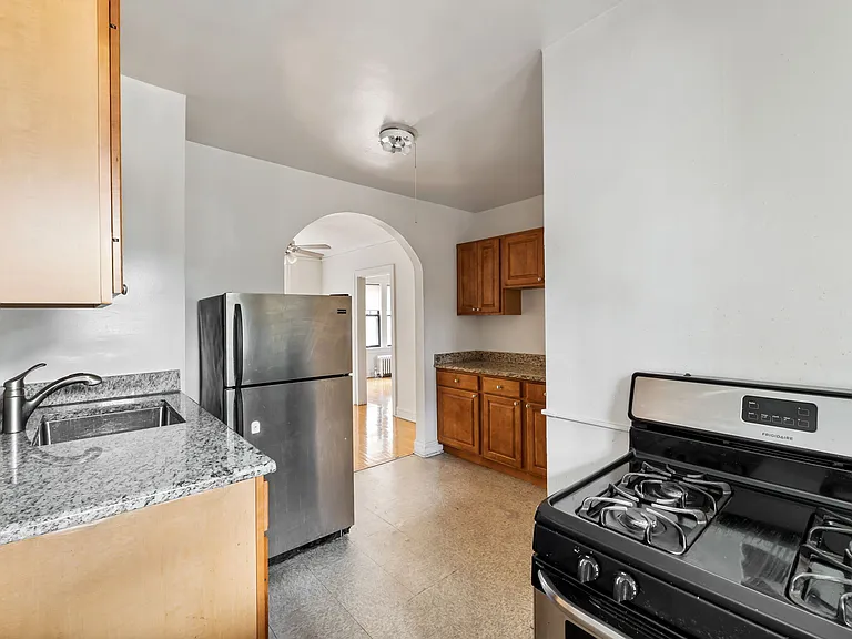 7535 West Jackson — Photo 7