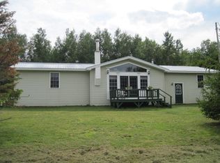 15 Cromp Rd, Chateaugay, NY 12920