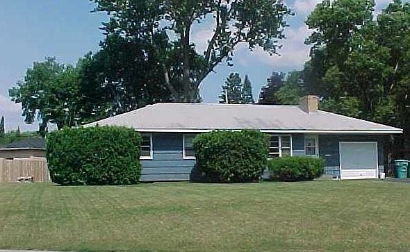 1st image of 7800 Aster Dr N