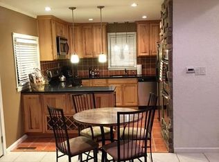 31 Cloverdale Rd, Cheektowaga, NY 14225