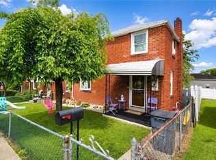 1139 W 11th St, Mc Kees Rocks, PA 15136