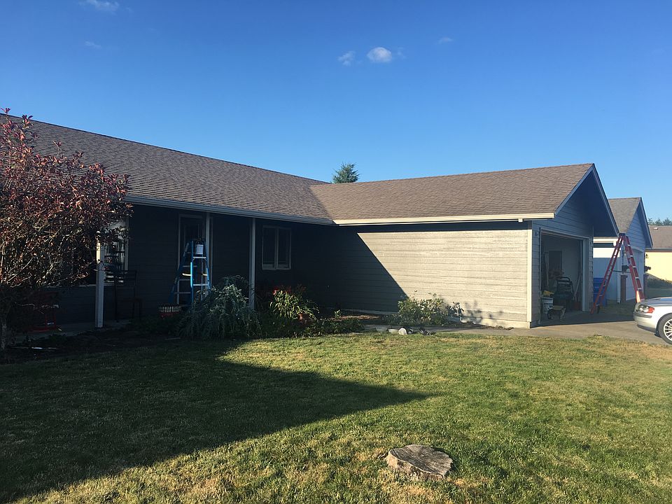 2nd image of 401 Waunch St