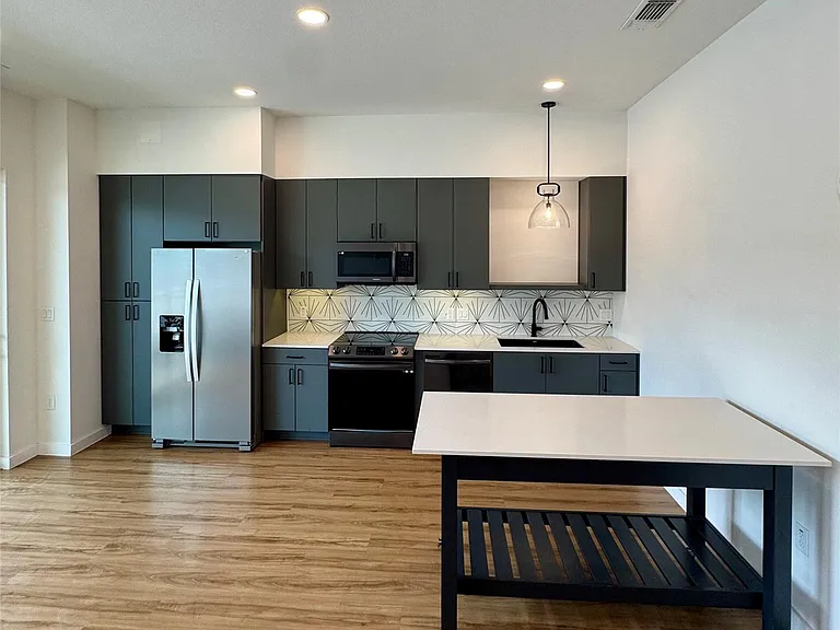 2165 Gabriels Pl #1111 — Photo 4