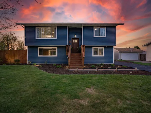 45 Deerwood St, Duluth, MN 55811