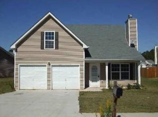 2834 High Tide Dr, College Park, GA