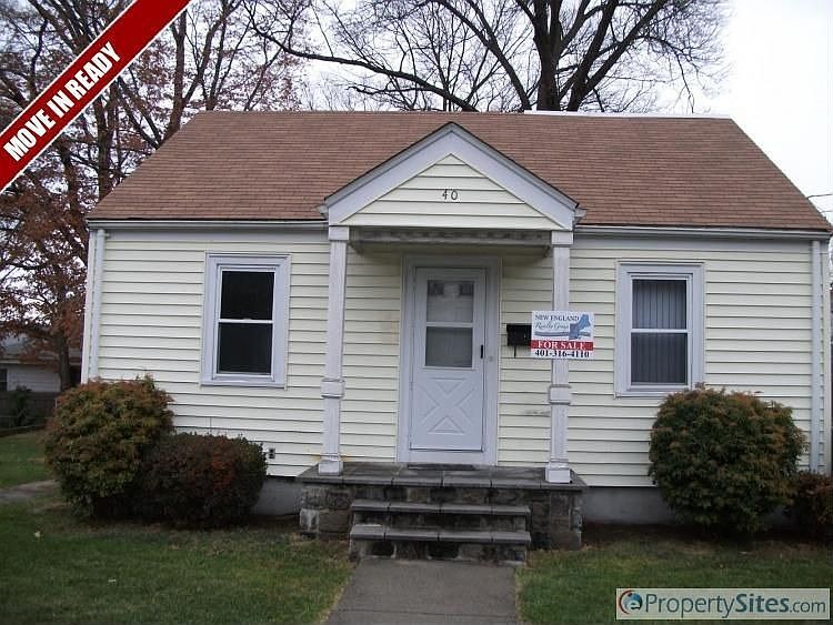 1st image of 40 Marconi St