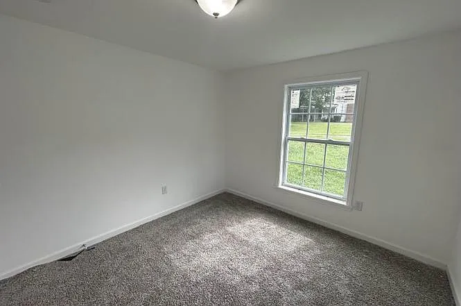 325 Section Line Rd — Photo 11