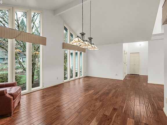 5th image of 2618 Orchard Hill Pl