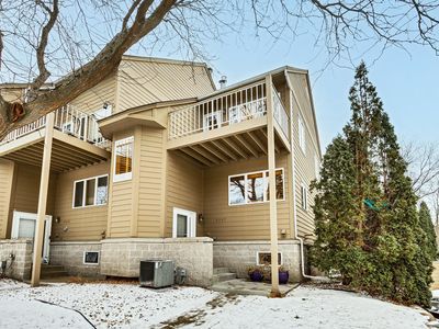 2857 Kenwood Isles Dr, Minneapolis, MN, 55408