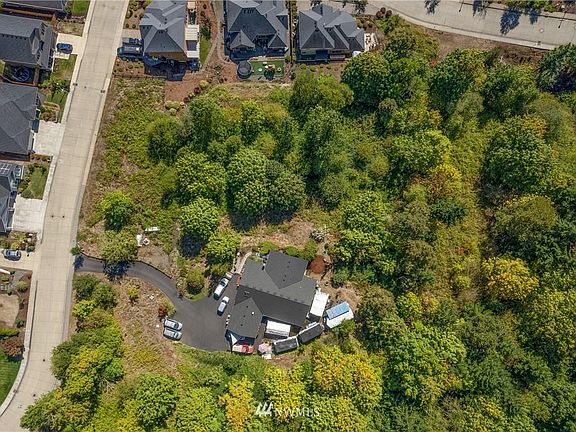 3rd image of 2147 N 8th Ct
