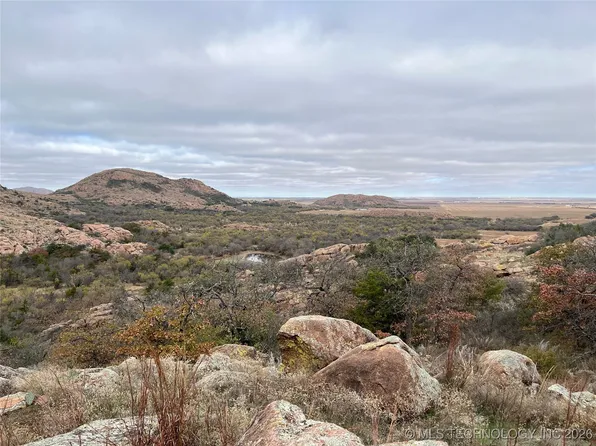 20826 E County Rd #1470, Lone Wolf, OK 73655
