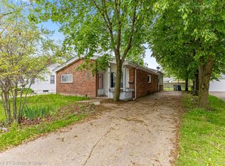 80 E Mahan Ave, Hazel Park, MI